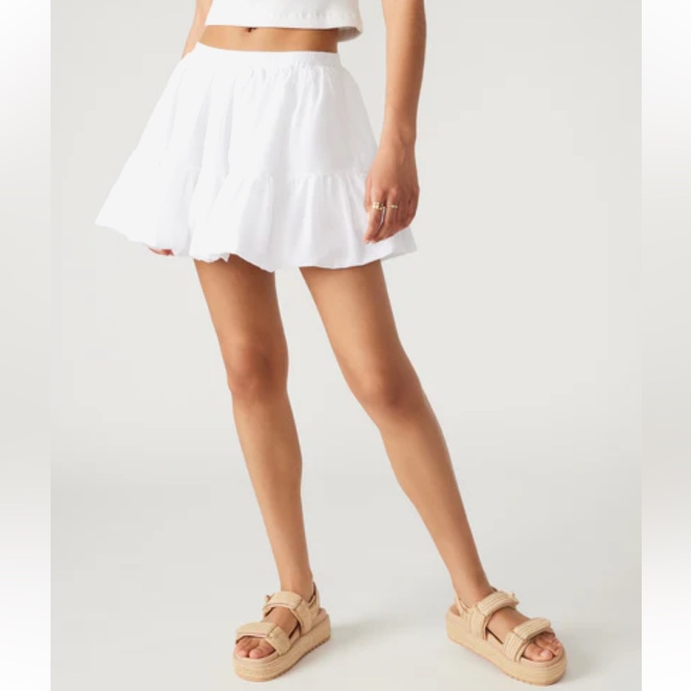White bubble hem Skirt - Picture 6 of 6